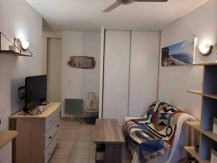 Le Coin Du Curiste - Port De Plaisance Apartman Rochefort  Kültér fotó