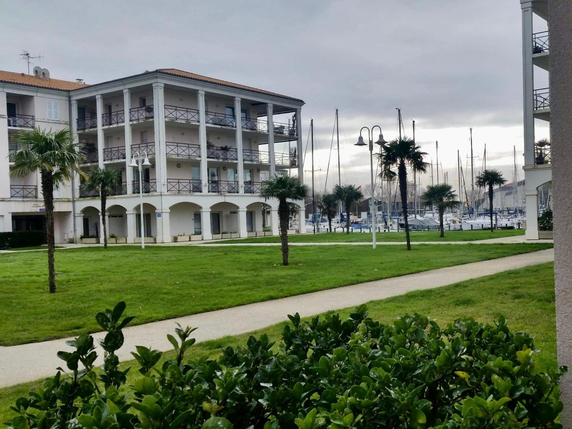 Le Coin Du Curiste - Port De Plaisance Apartman Rochefort  Kültér fotó